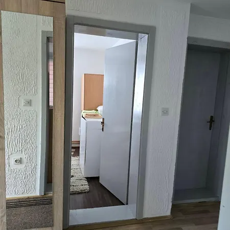 アパート Srebrna Dolina Kremna